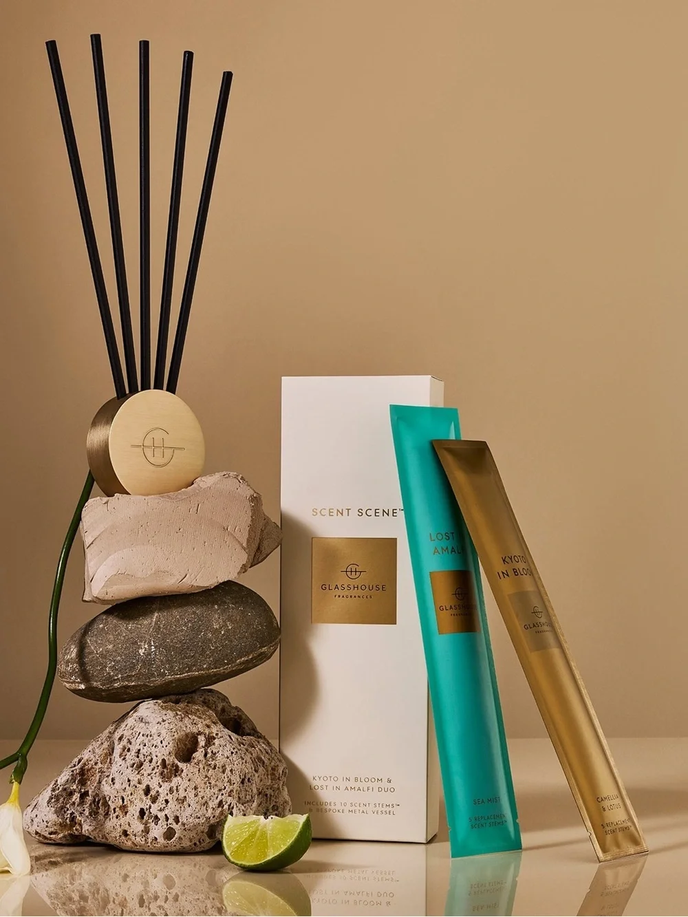 GLASSHOUSE FRAGRANCES Scent Scene Duo Set with Gold Vessel.